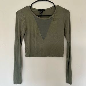 Never worn cropped long sleeve Forever 21 shirt size M